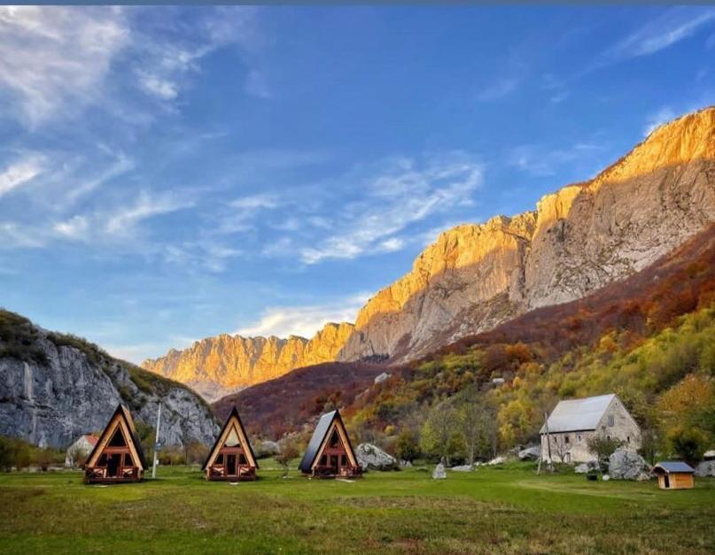 Etno Apartmani Komarnica Savnik Exterior photo